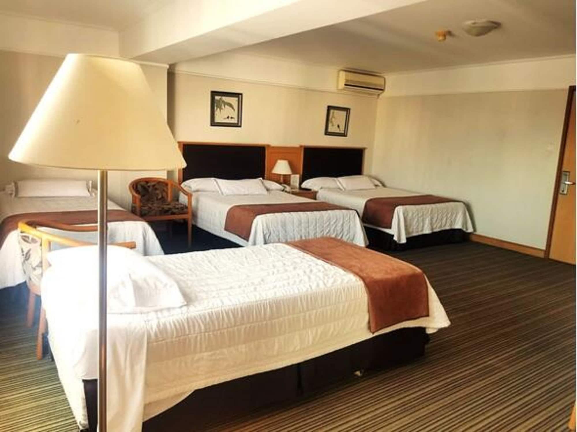 Miramar Hotel 3*