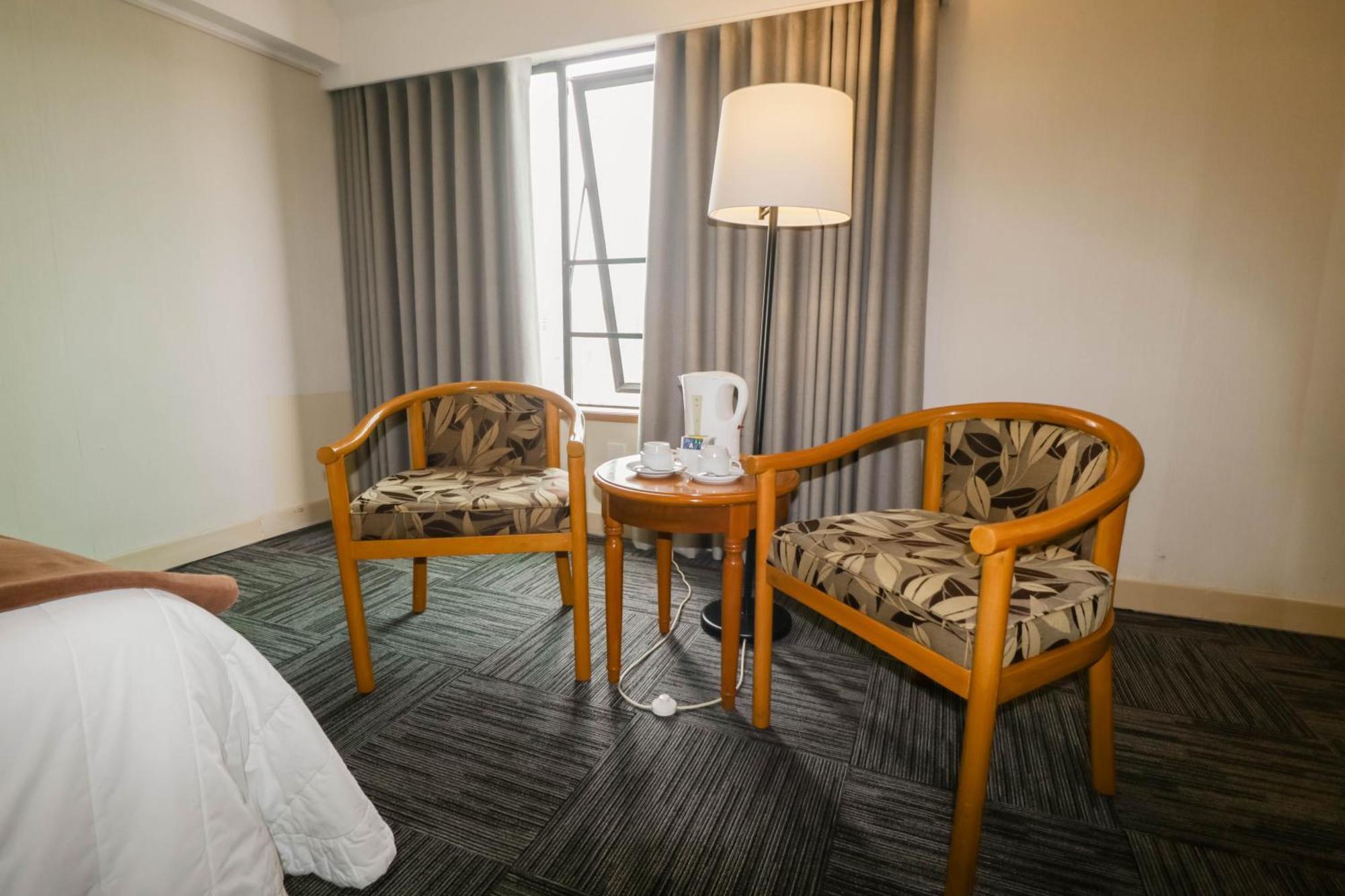 Miramar Hotel