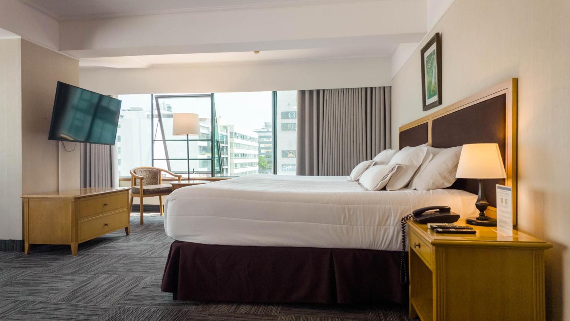 Miramar Hotel 3*