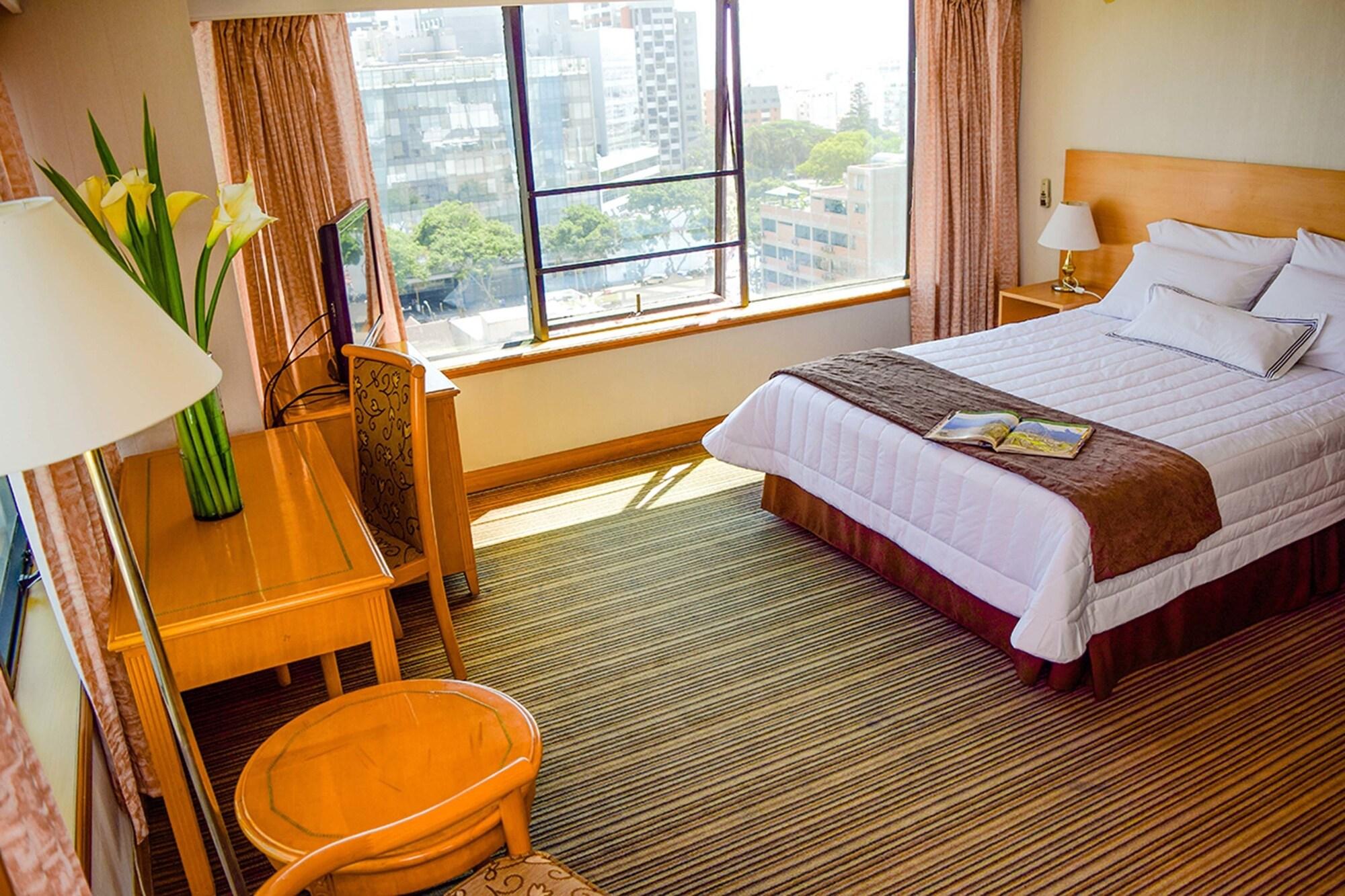 Miramar Hotel 3*